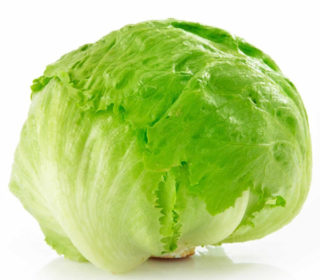 Lechuga iceberg pieza.
