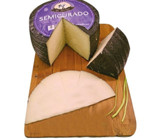 Queso semicurado mezcla El Arriero, 250 g. Queso semicurado mezcla El Arriero, 250 g.
