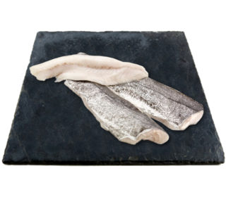 Filetes merluza c/piel envuelta, Kg. Filetes merluza c/piel envuelta, Kg.